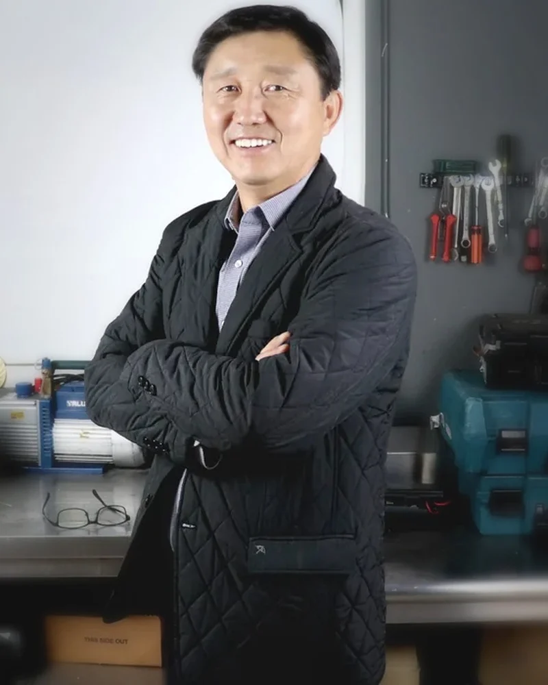 신동억 대표