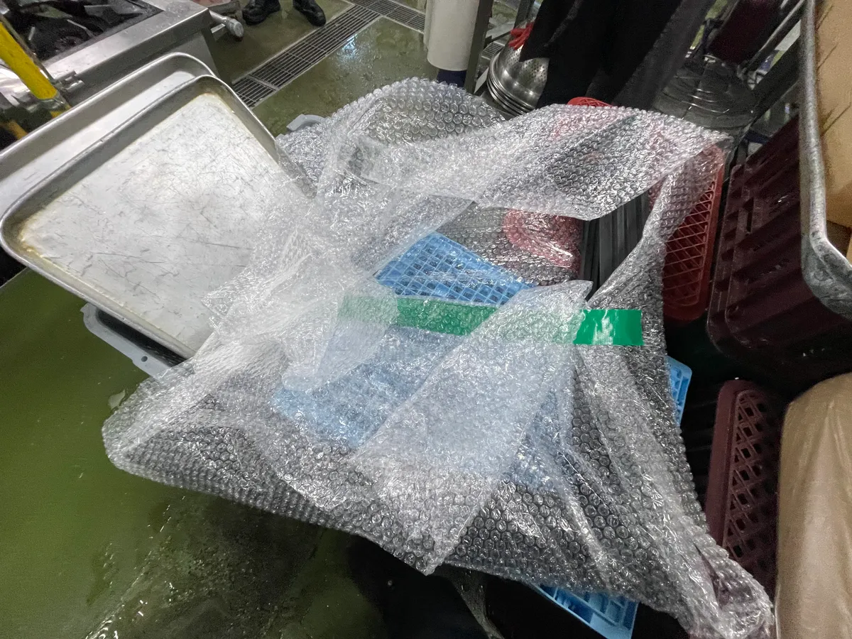 대기업 사업장 구내식당 온장고 도어 패킹 8개,힌지 2개 교체 5번째 사진