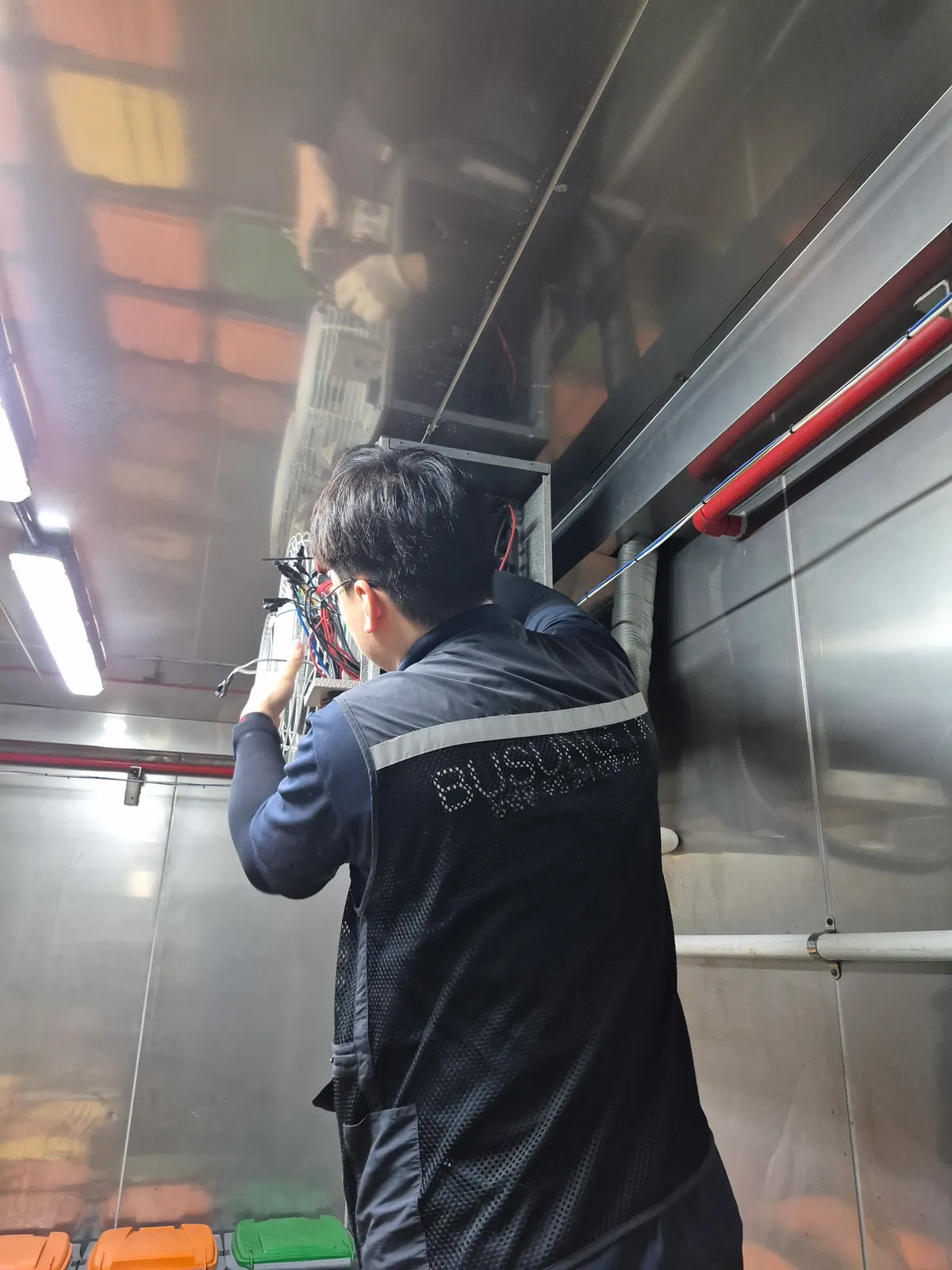 기업 구내식당 잔반실 워크인 냉장고 히터 5개 교체, 디지털 컨트롤러 교체 9번째 사진