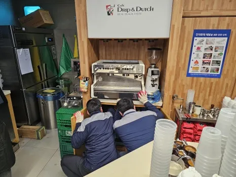 [경기 수원] 대기업 사내카페 커피머신 교체 — 006