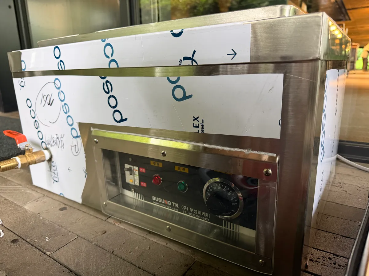 제주 관광지 내 카페 핫코워머·밧드 온장고 납품 설치 6번째 사진