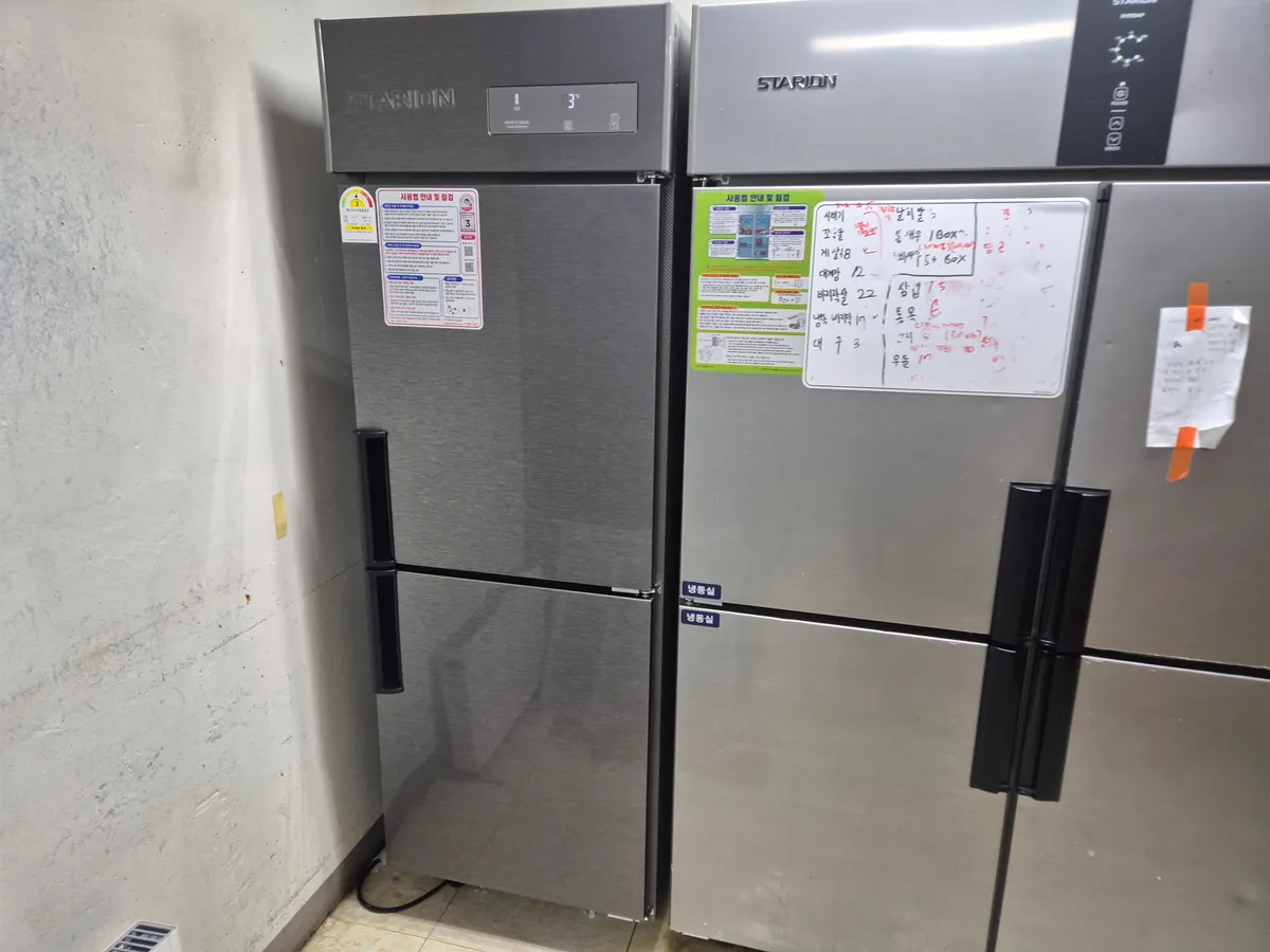 판교 오설록 매장 냉장고 납품 2번째 사진