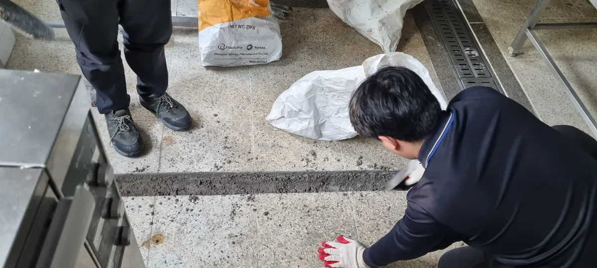 [경기 용인] 초등학교 오븐 설치 및 배수관 신설 — 006