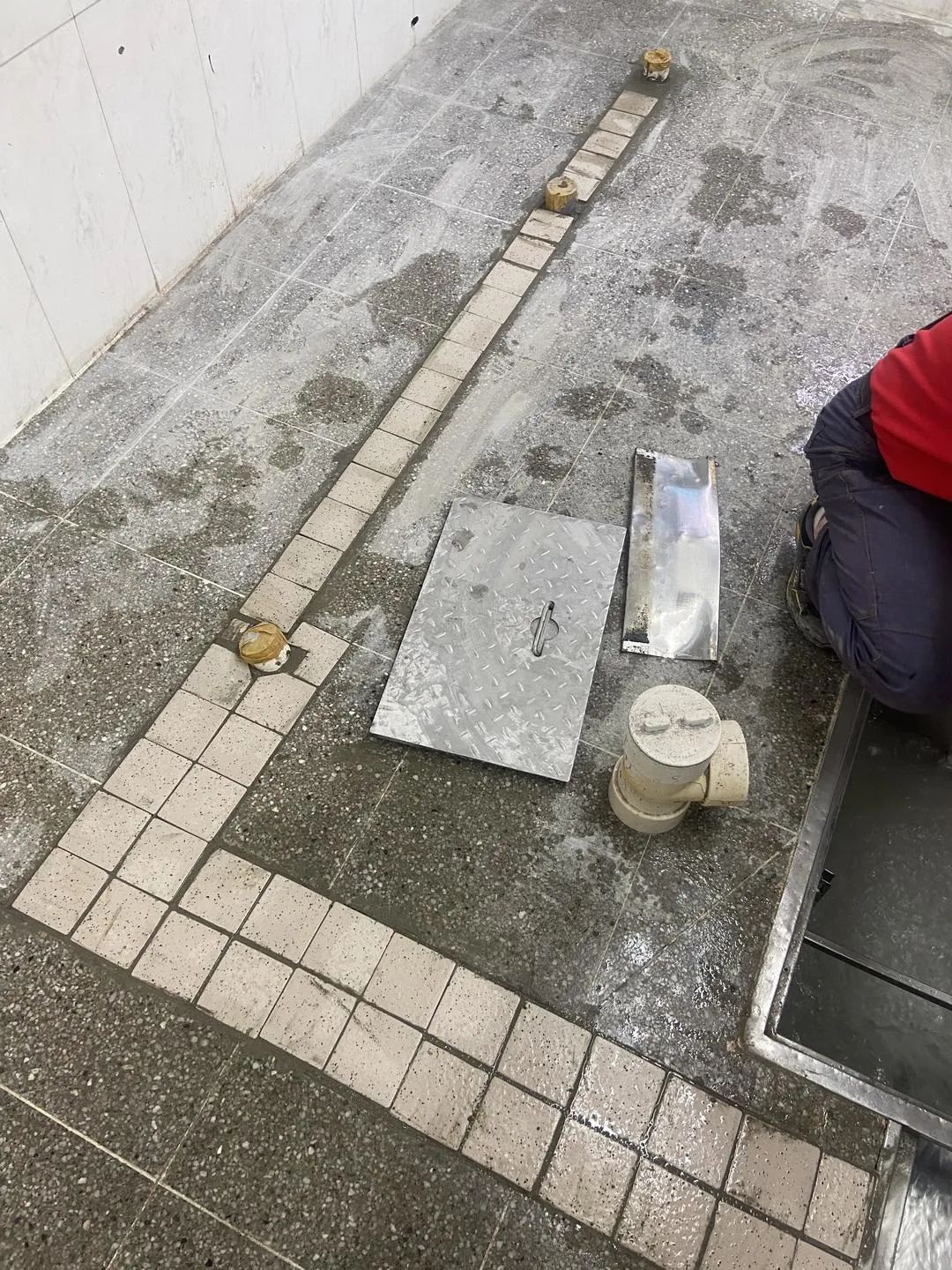 [경기 수원] 태장중학교 배수파이프 매설 공사 — 011
