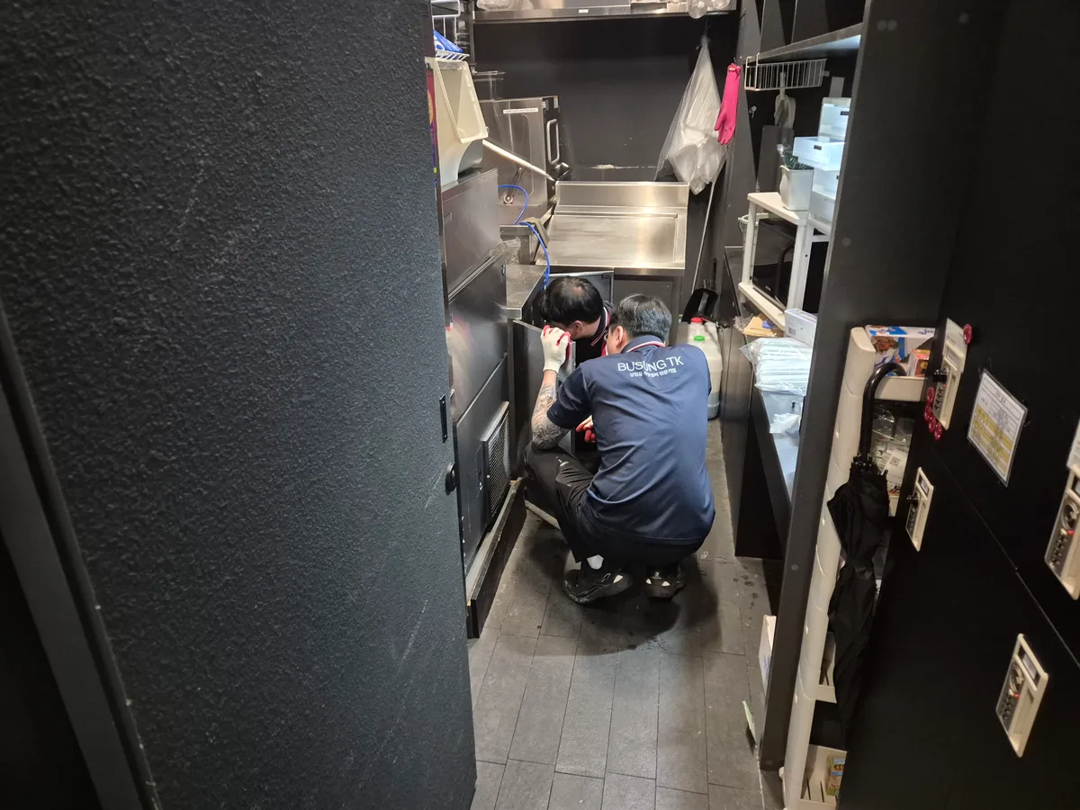 오설록 매장 주방 설비 철거 4번째 사진