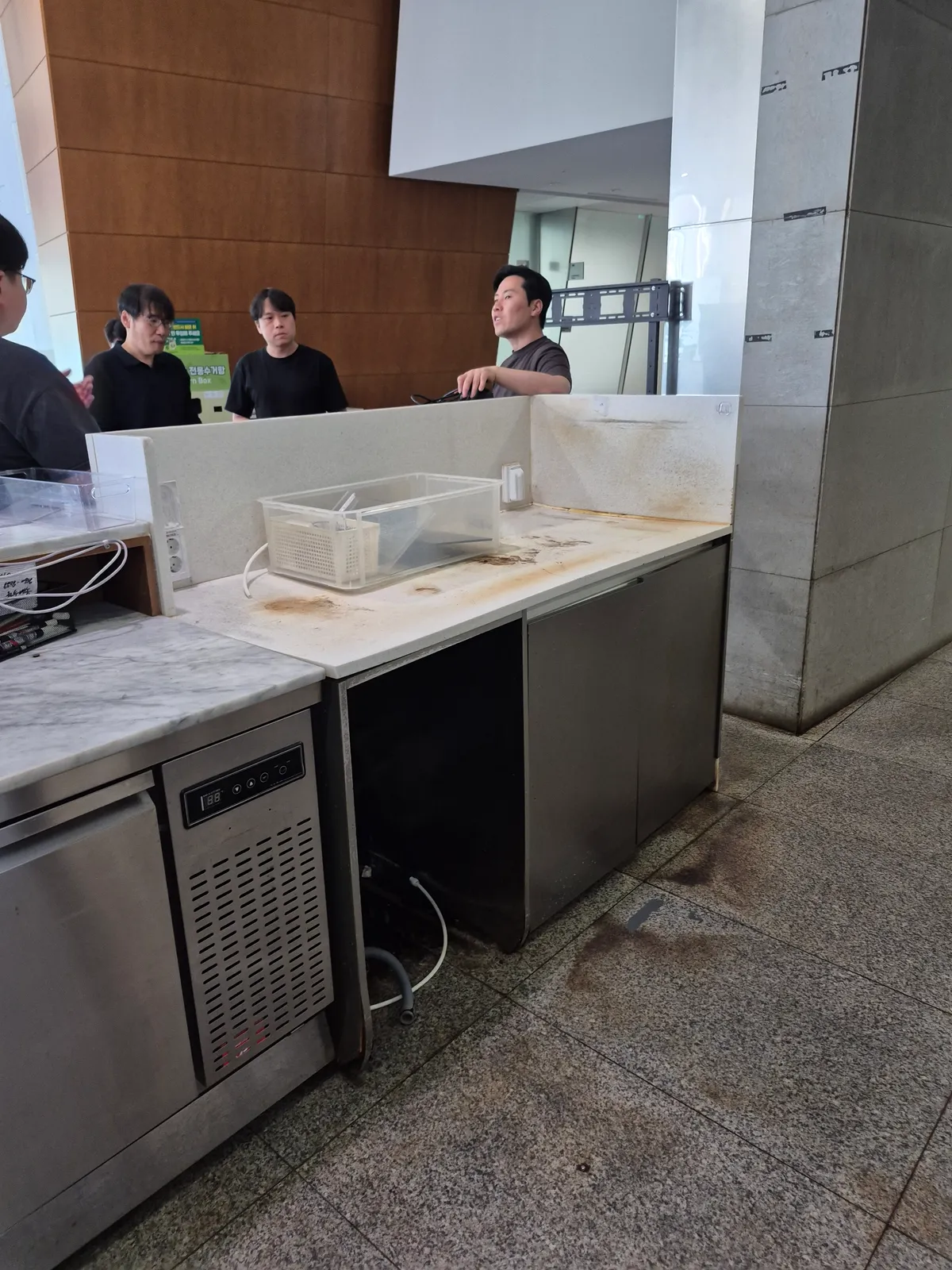 기업 사내 카페 카페 기물 철거·이동 3번째 사진